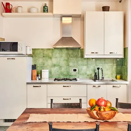 705 By Interhome Daire